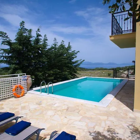 Sleeps 5 Katsaráta