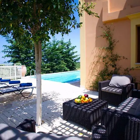 Sleeps 5