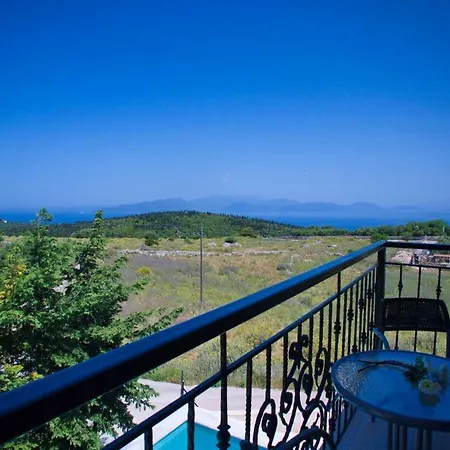 Sleeps 5