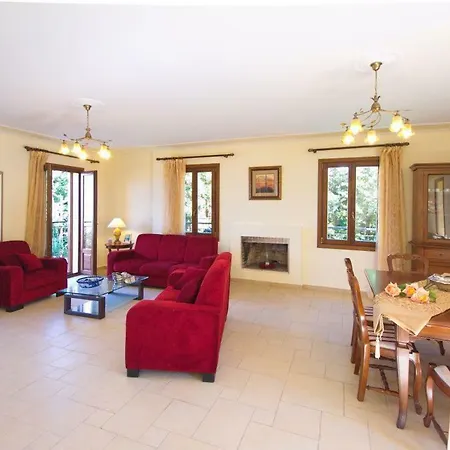 Sleeps 5 Villa